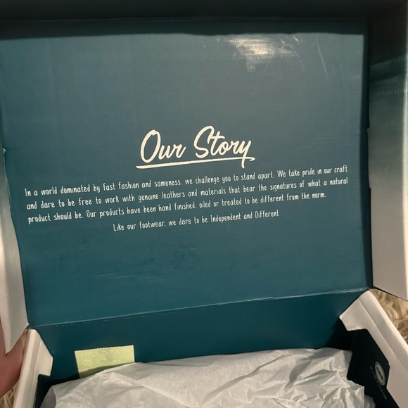 ROAN BED STU Women’s Suede Boots - Picture 6 of 6